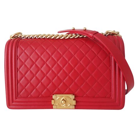 Sac à épaule Boy Matelassé de Chanel Cuir Rouge ref.1730614